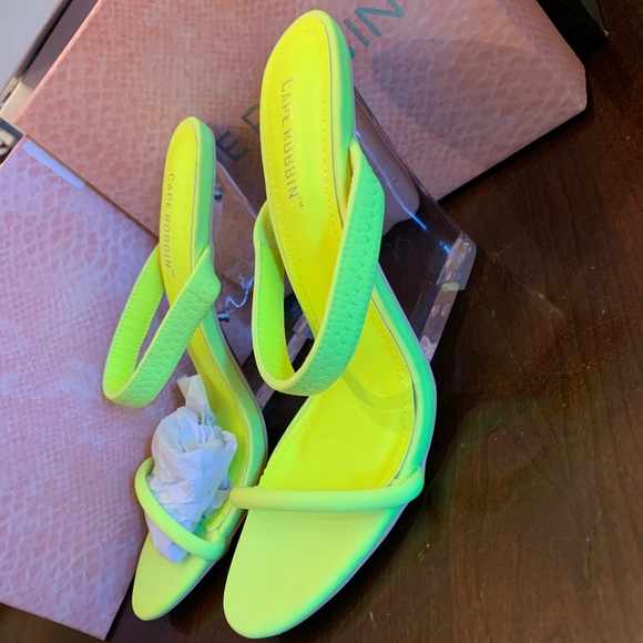 Cape Robbin Mules - Picture 3 of 3